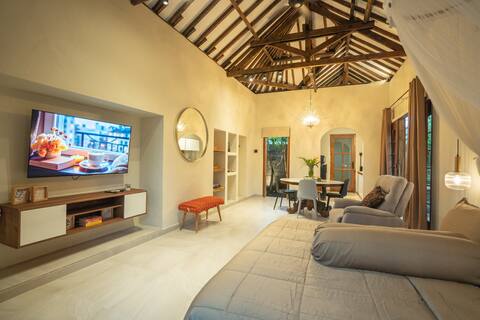 Suite room 2 at Semadi Living