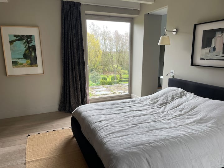 غرفة النوم 1