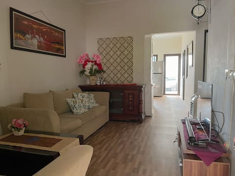 Nambelas House | Near Taman Budaya & Jungleland