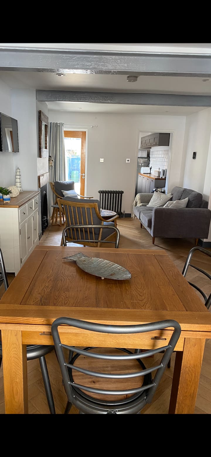 Arthur’s Cottage, Whitstable - Isle of Sheppey