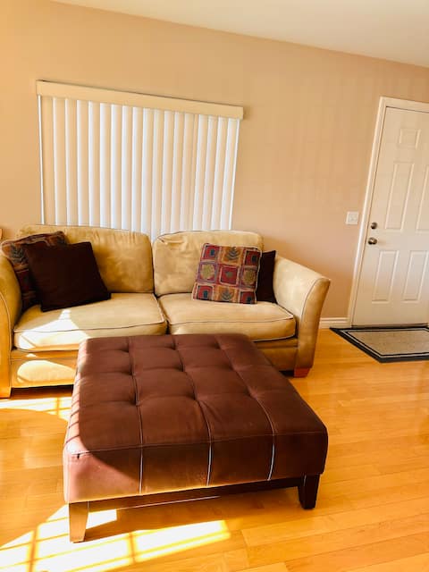 Successful Airbnb property: Rose Bowl-Dodger-DTLA-626-Guesthouse-AC, WiFi, Hulu in Alhambra