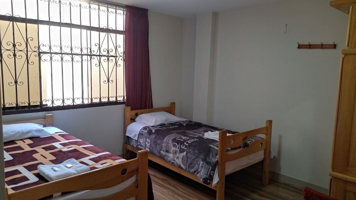 غرفة النوم 2