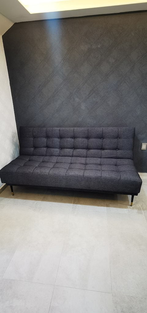 Popular Airbnb listing: New, Equipped and Cozy in Tlaquepaque