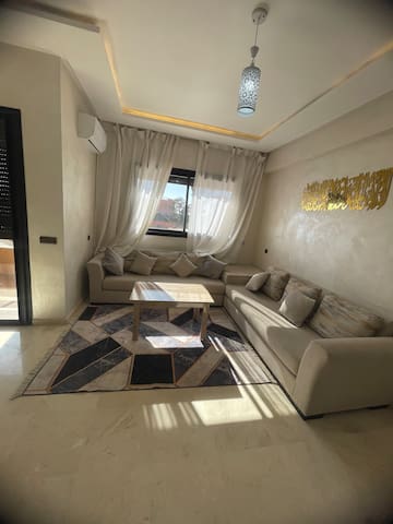 Elhoussaine managed Airbnb listing 1