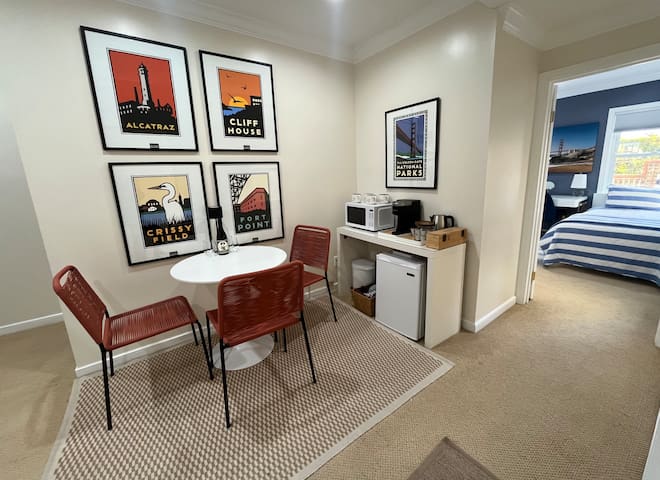 Holiday By the Bay Marina SF