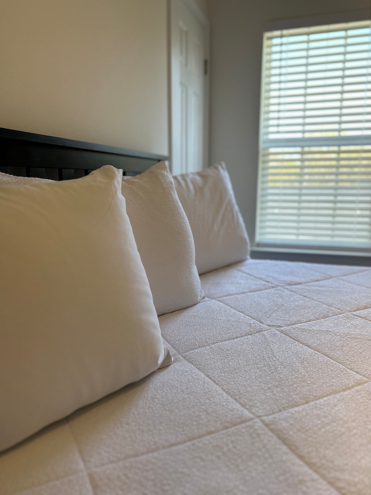 საძინებელი 4