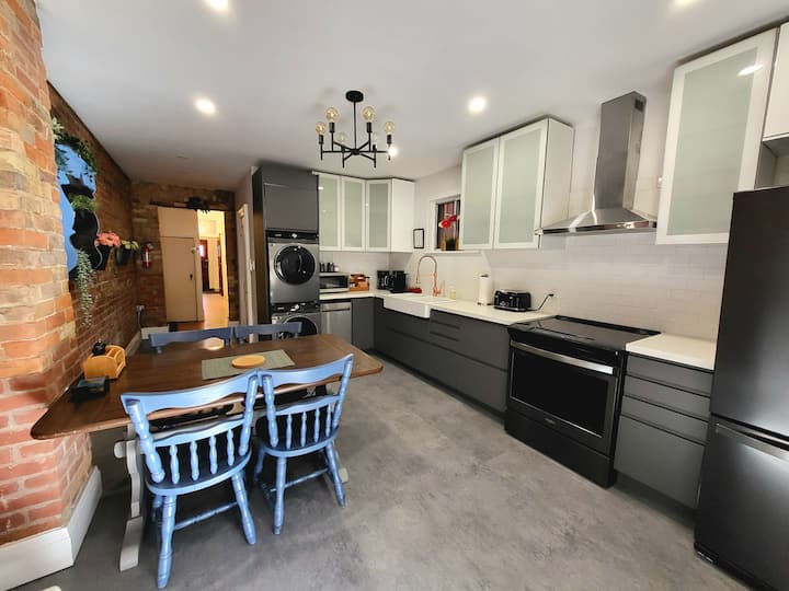 Private 2 Bedroom Apartment In Downtown Toronto - Mississauga
