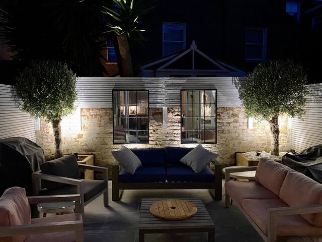 Stunning family home in Parsons Green gallery image 2