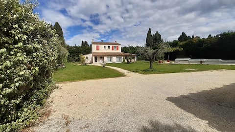 villa 4 lits + piscine privative 
logement entier