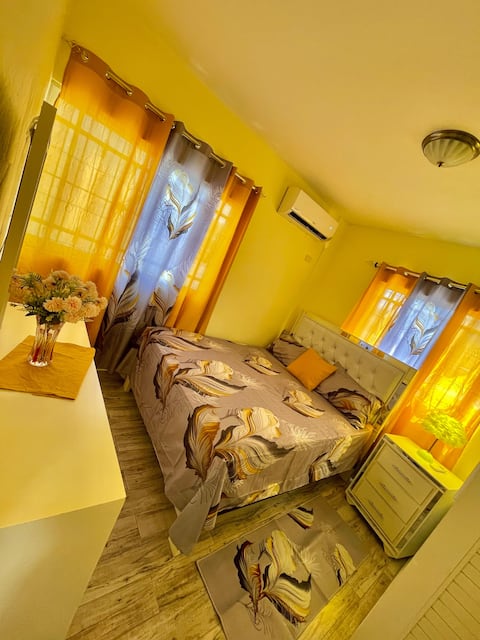 Cozy apartment near the central park