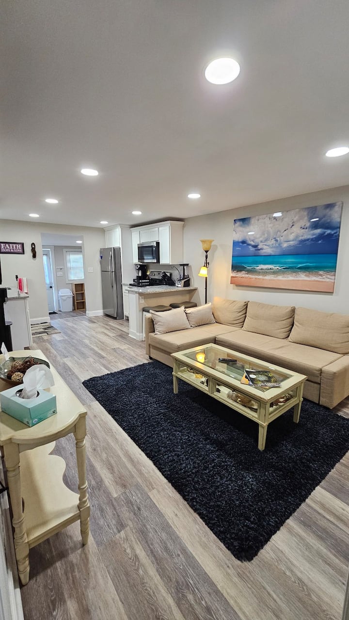 Cozy, Clean And Quiet. - Medford, NJ
