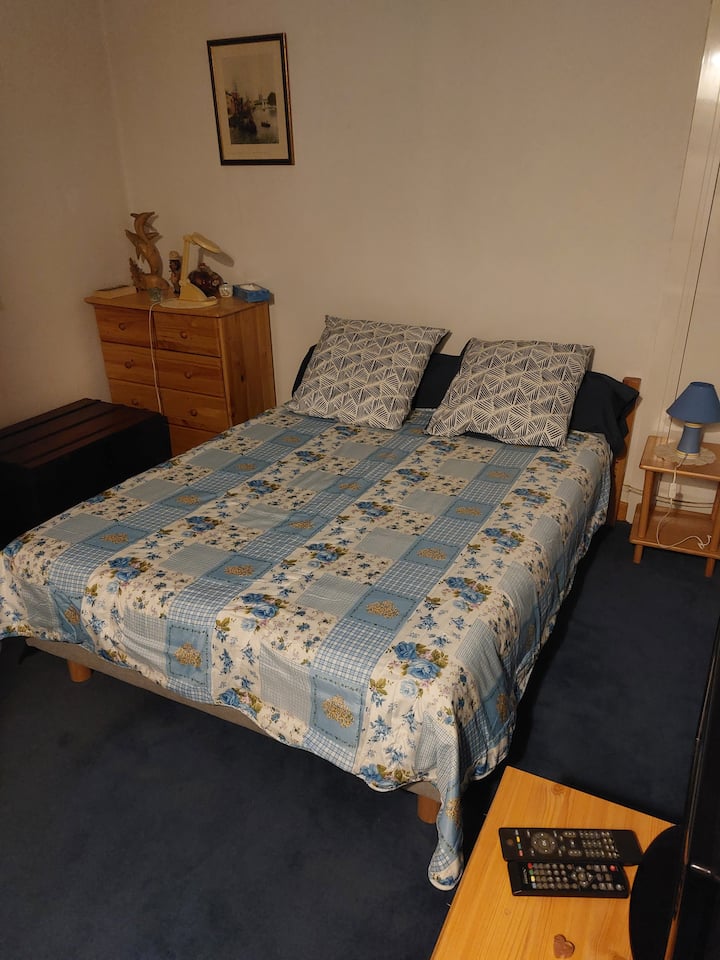 საძინებელი 3