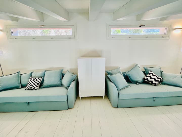 მისაღები ოთახი