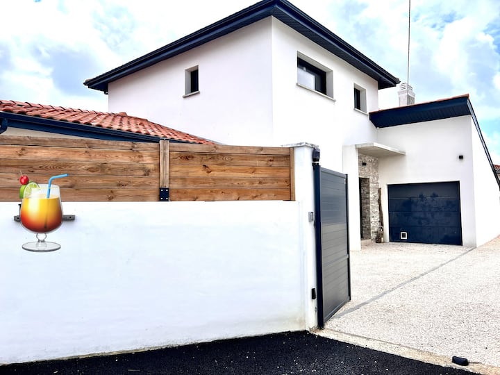 Belle Maison Neuve Aux 5 Cantons - Anglet