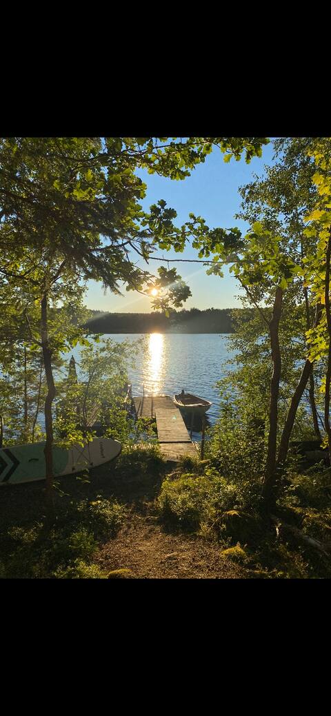 Cozy cottage near the lake