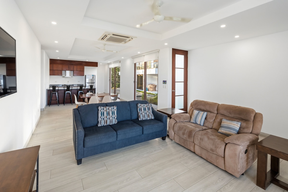2BR Villa in Hacienda Iguana - Image 1