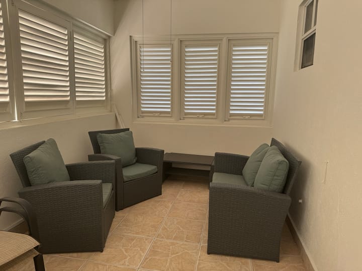 Melvina’s West Coast Apartment B. - Barbados
