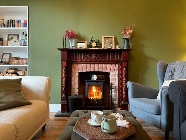 *Dalkeith Manor* 19th century flat in Edinburgh