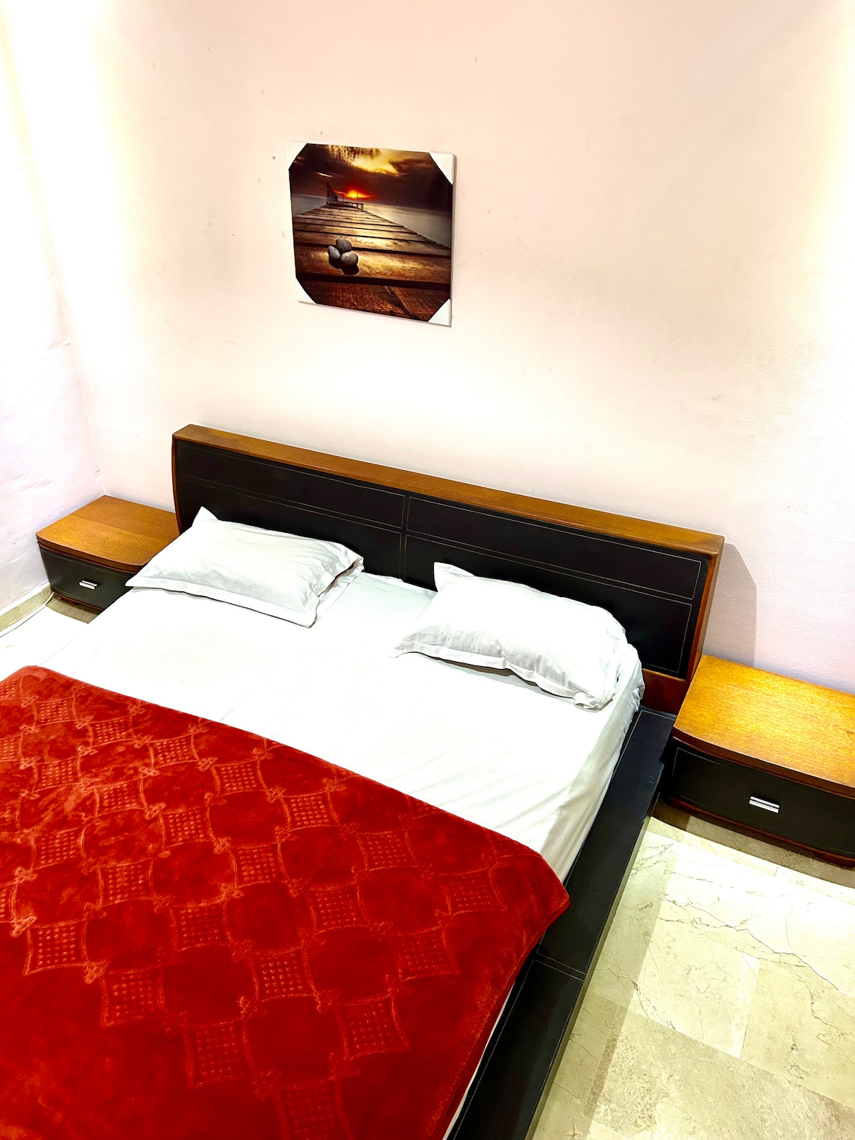 Bed and breakfast in Casablanca  50  1 bedroom  1 bed - image 3