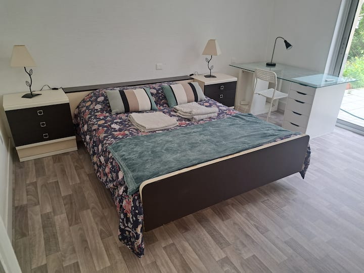 Spavaća soba 1