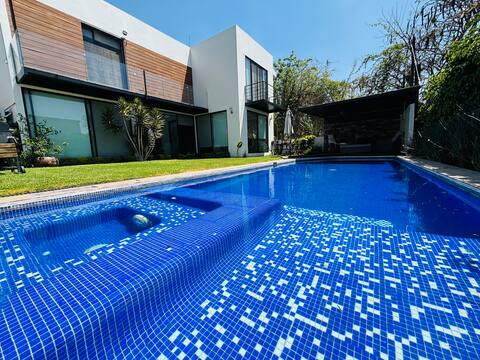 Beautiful and modern residence in Lomas de Cocoyoc
