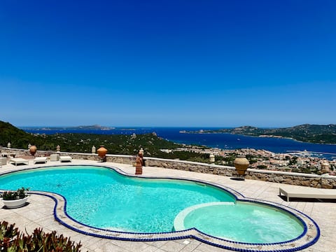 Wake Up To the Sea! Luxury Retreat Pool & Jacuzzi
