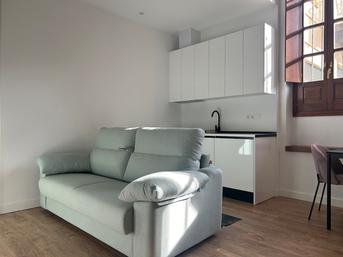 Successful Airbnb property: Apartment 6 Olivar de Miraflores in Cruz Roja Capuchinos