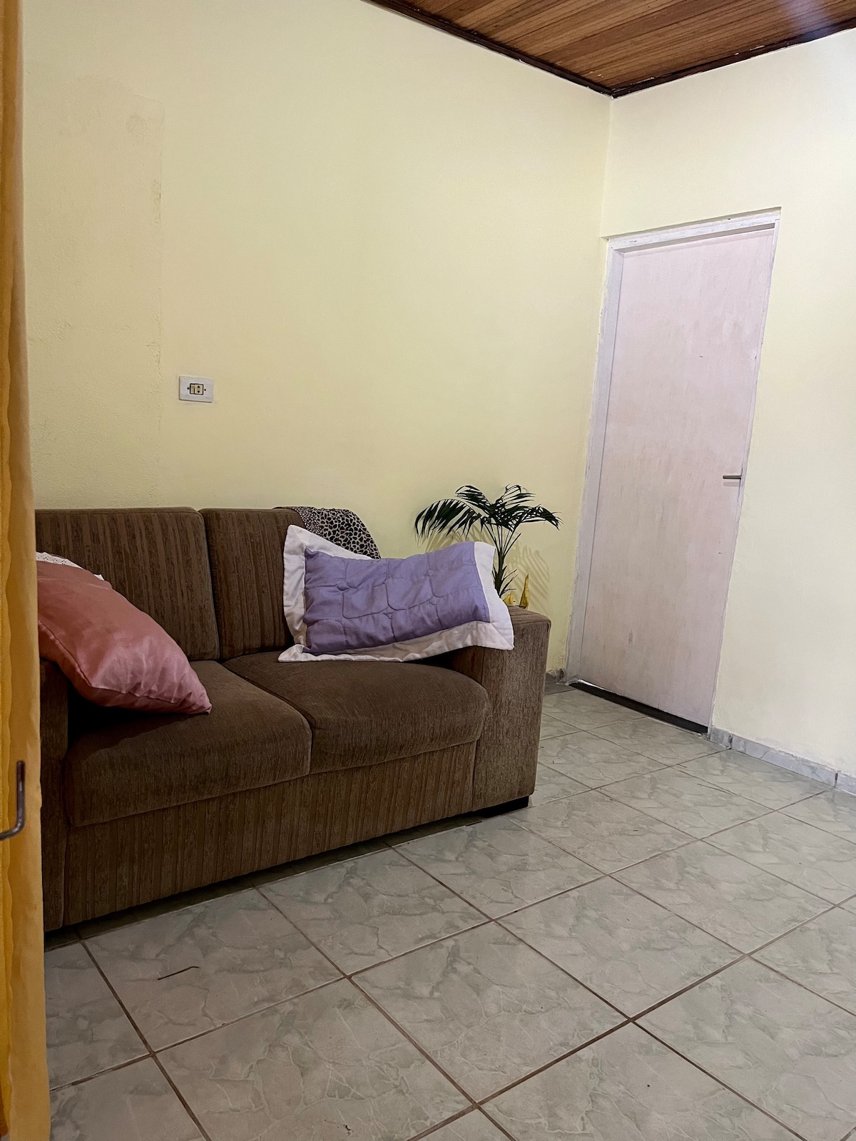 მისაღები ოთახი