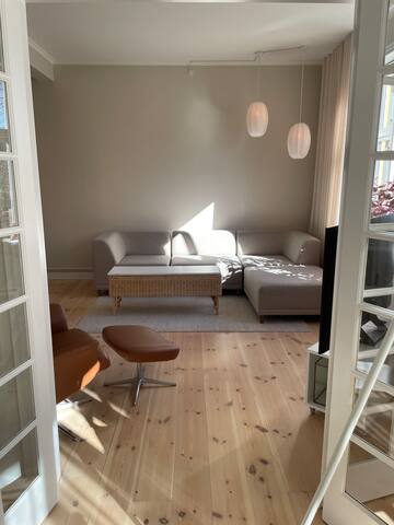 Dejlig villa lige ved en sø. gallery image 3