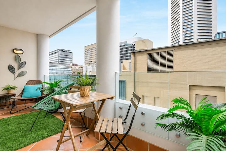 Cbd Tranquil Oasis | Rooftop Pool, Jacuzzi & Gym - 曼利議會