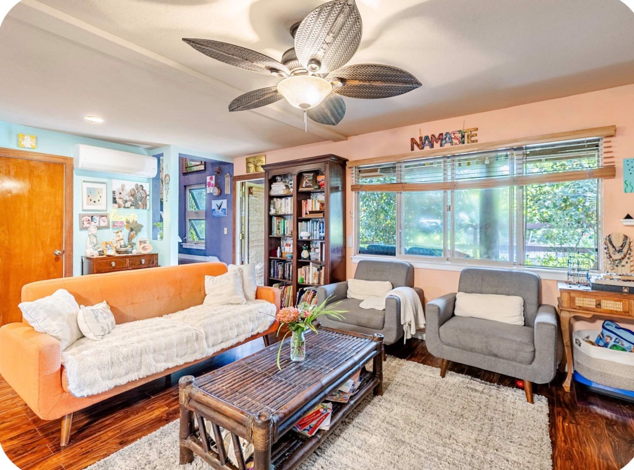 Home in Kailua-Kona · ★4.92 · 3 bedrooms · 3 beds · 3.5 shared baths - Image 1
