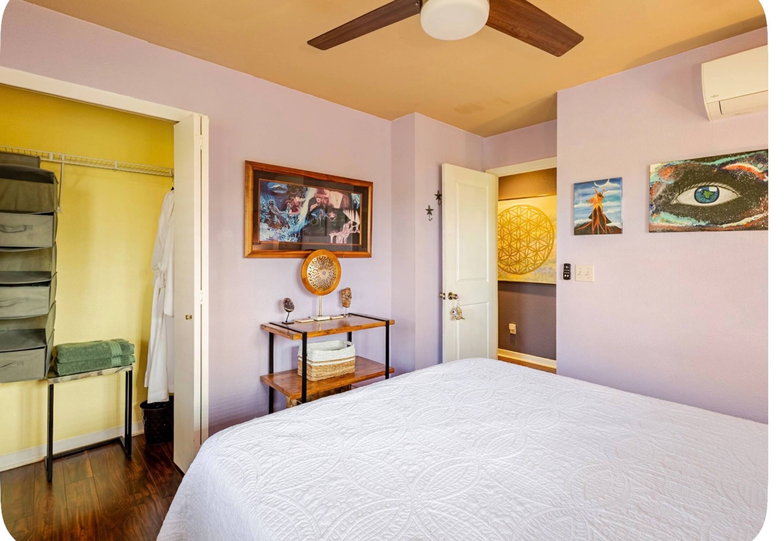 Home in Kailua-Kona · ★4.92 · 3 bedrooms · 3 beds · 3.5 shared baths - Image 13