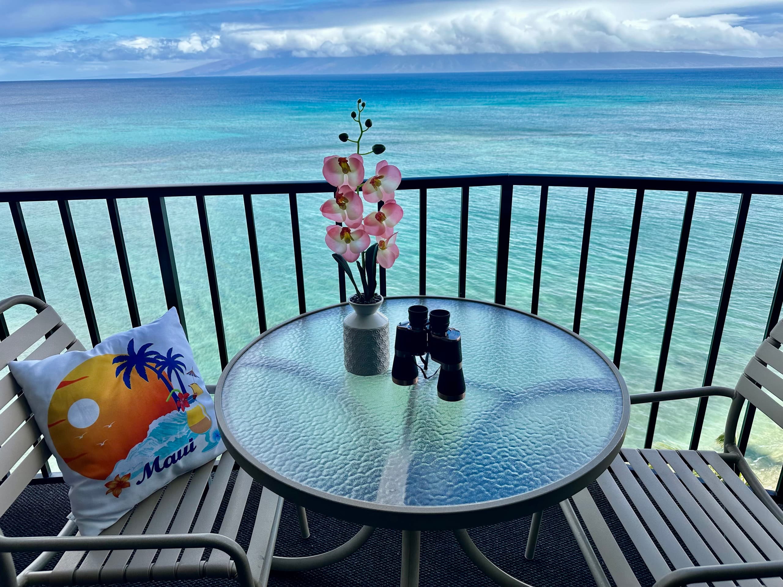 Condo in Lahaina · ★4.93 · 1 bedroom · 2 beds · 1 bath - Image 49