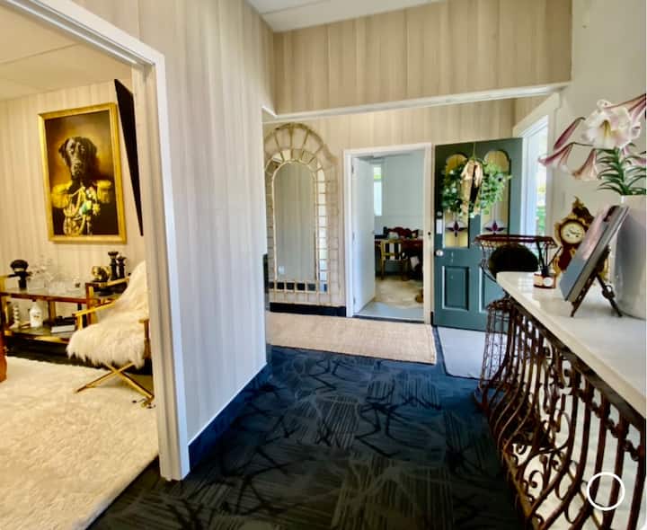 ‘Heavenly Historic Home’ @ Whitianga - Whitianga