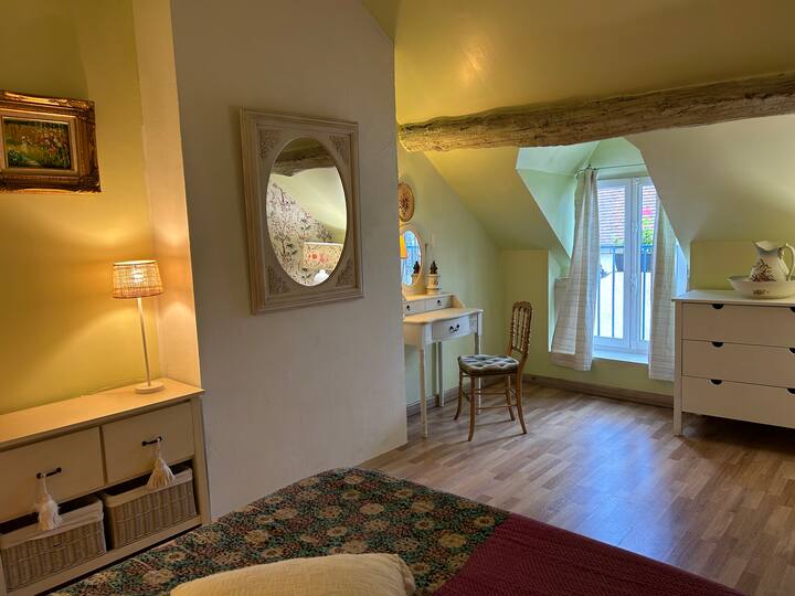 საძინებელი 1