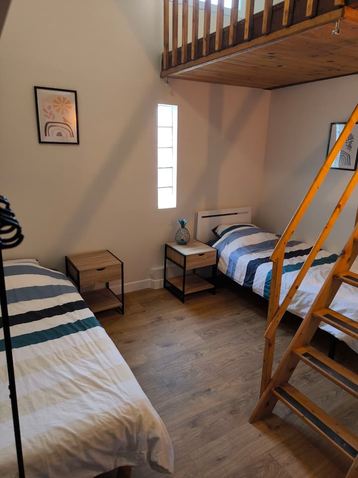 საძინებელი 2