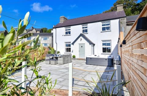 Sleeps up to 8 adults + 4 children