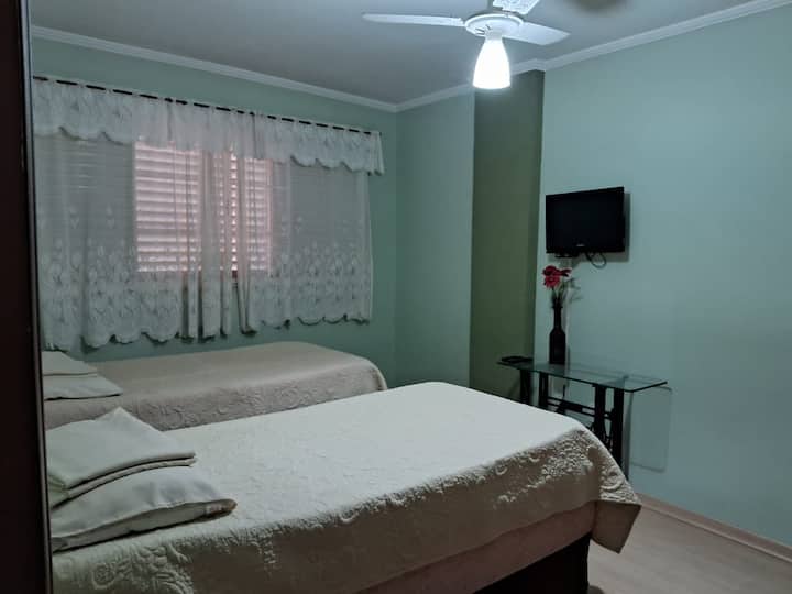 غرفة النوم 1