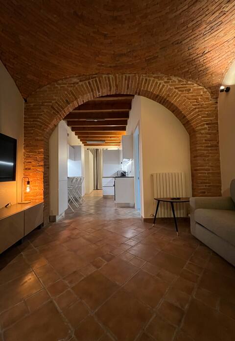 *New* La Volta - Antesitum / historic, on the lake