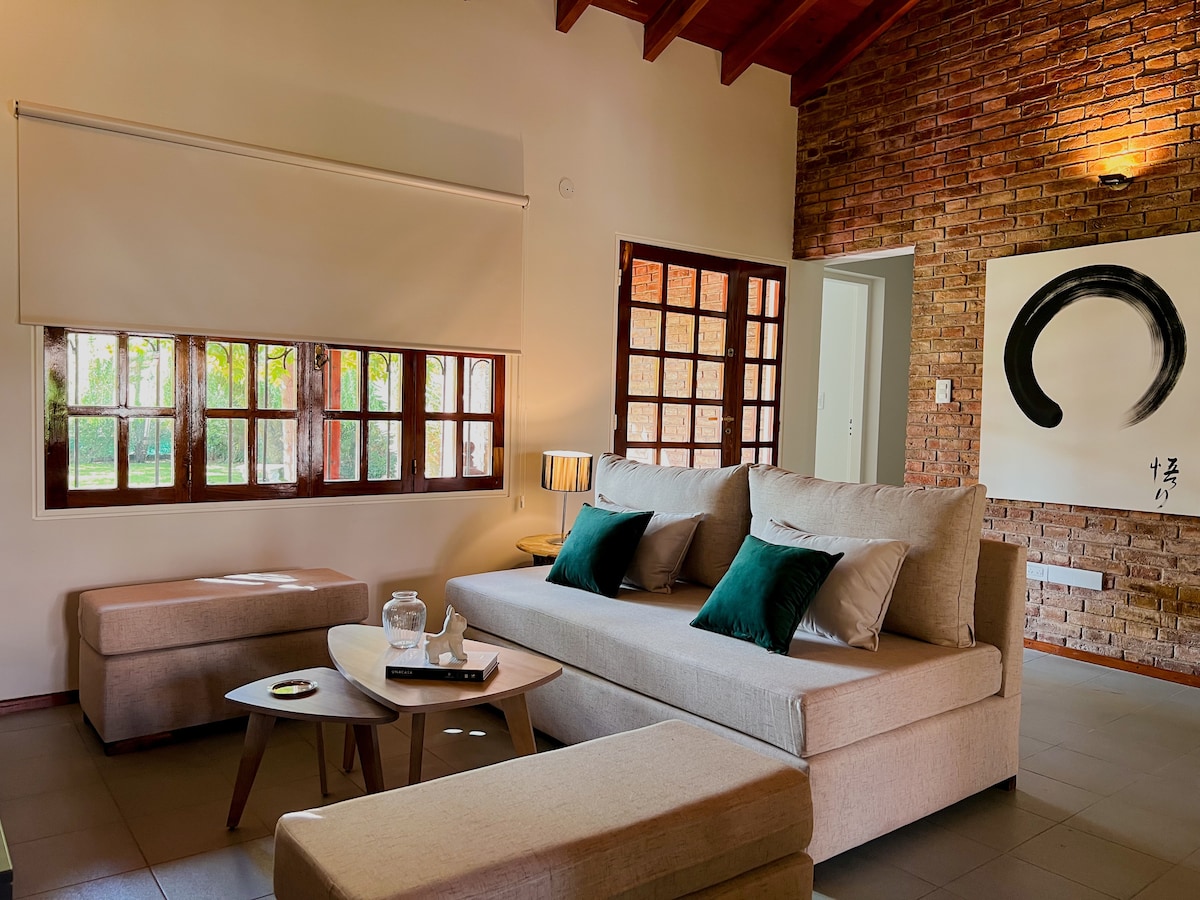 Popular Airbnb listing: House with pool garden and quincho in Luján De Cuyo