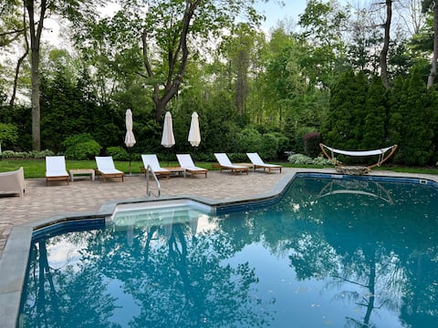 Long Island 5 bedroom Hampton style 4000sqf