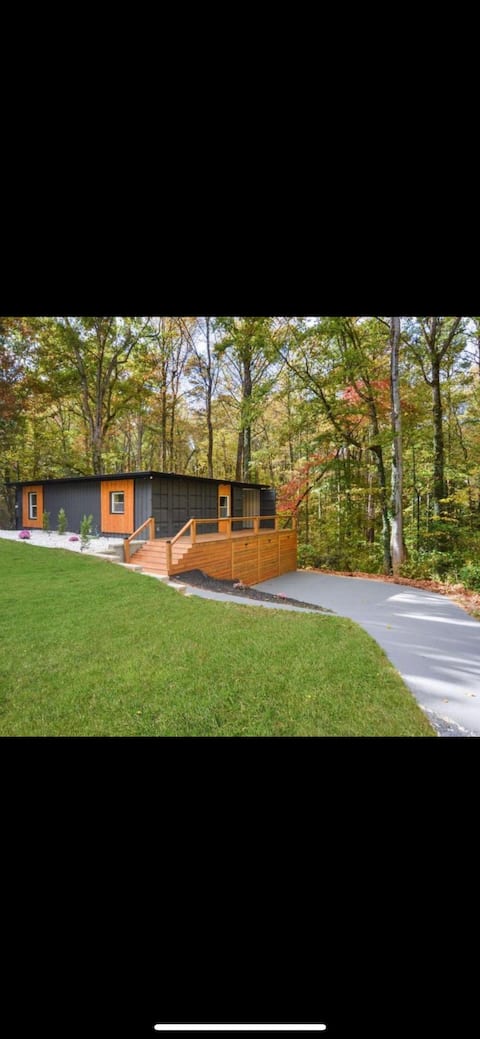 Modern Steel House Retreat