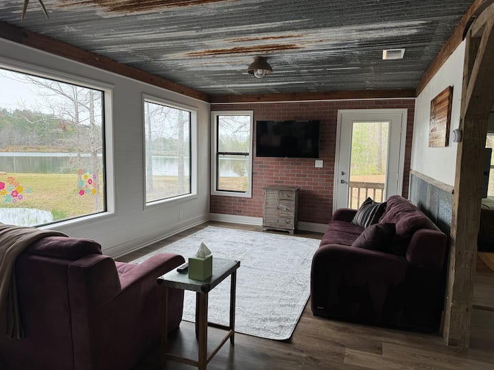 Hazlehurst Hideaway - Mississippi