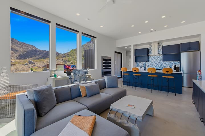 Secluded Desert Contemporary - Stargazer's Oasis - Joshua Tree, CA