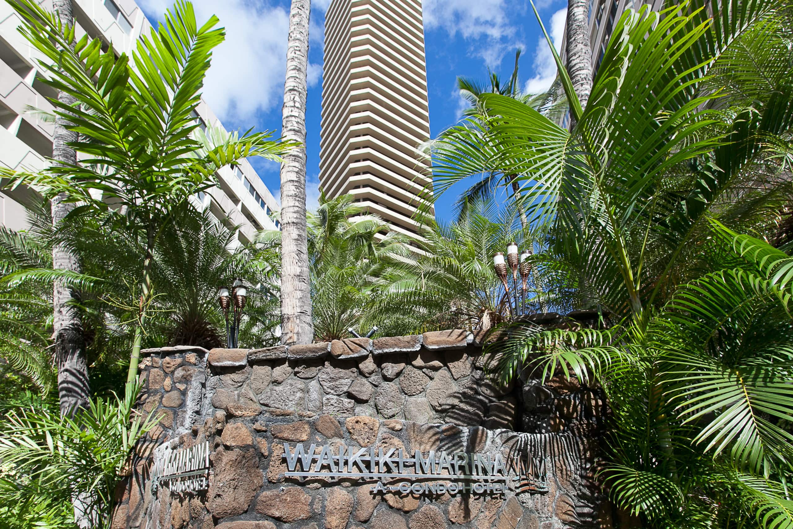 Waikiki Sunsets & Summer Memories| 3 Studios - Image 19