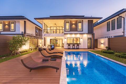 Chiangmai • Impression 1 City Changkang Road High Luxury Pool Villa Golf Getaway Pool Villa Chiangma