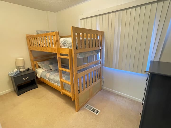 საძინებელი 3