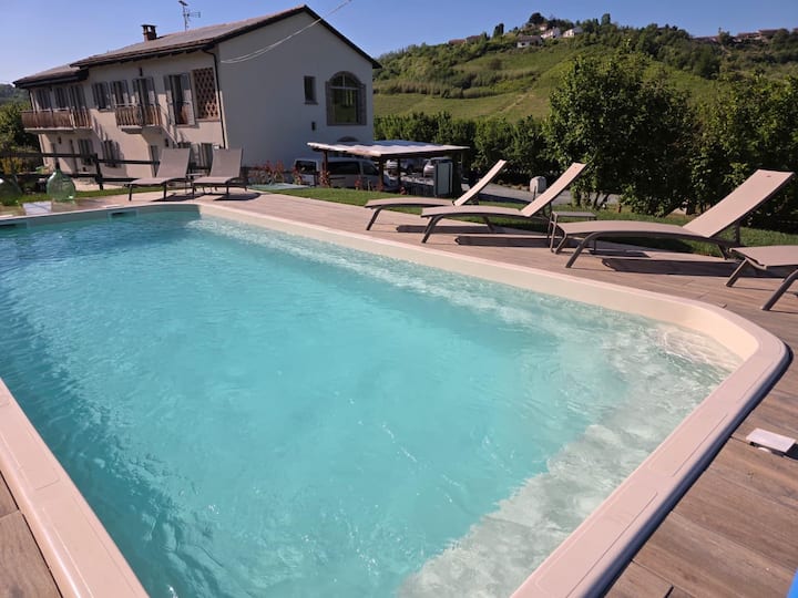Casa Nella Natura-idromassaggio E Piscina Esterna - Asti