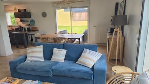 Popular Airbnb listing: House with garden, walking distance to the beach, ideal for families in Plouarzel