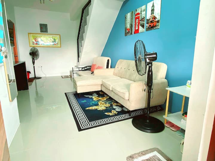 Cozy Guesthouse In Nasugbu – Ideal For Beach Trips - Lian